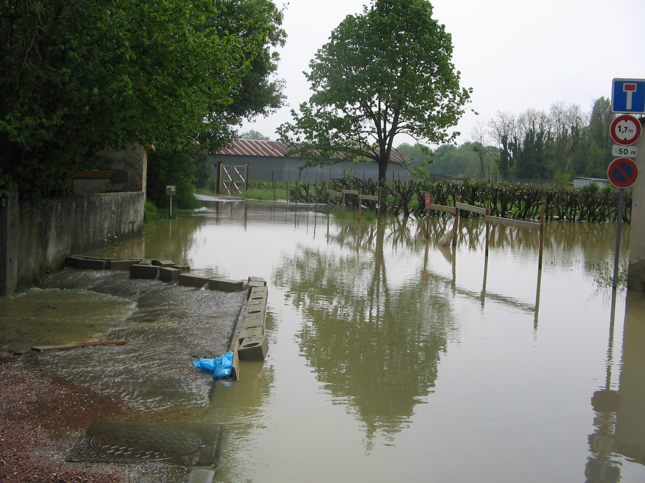 Crue de l'Ouche, en mai 2013, à Longvic en Côte d'Or